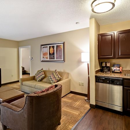 Staybridge Suites Grand Rapids-Kentwood By Ihg Cascade Exteriör bild