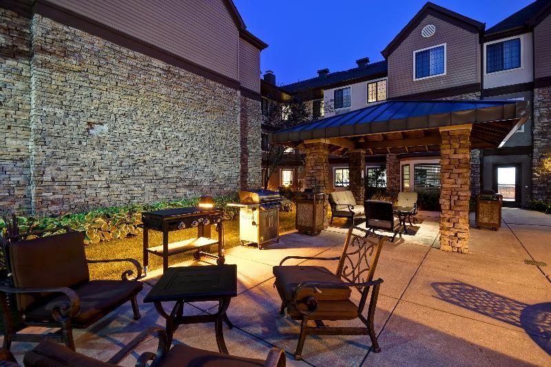 Staybridge Suites Grand Rapids-Kentwood By Ihg Cascade Exteriör bild