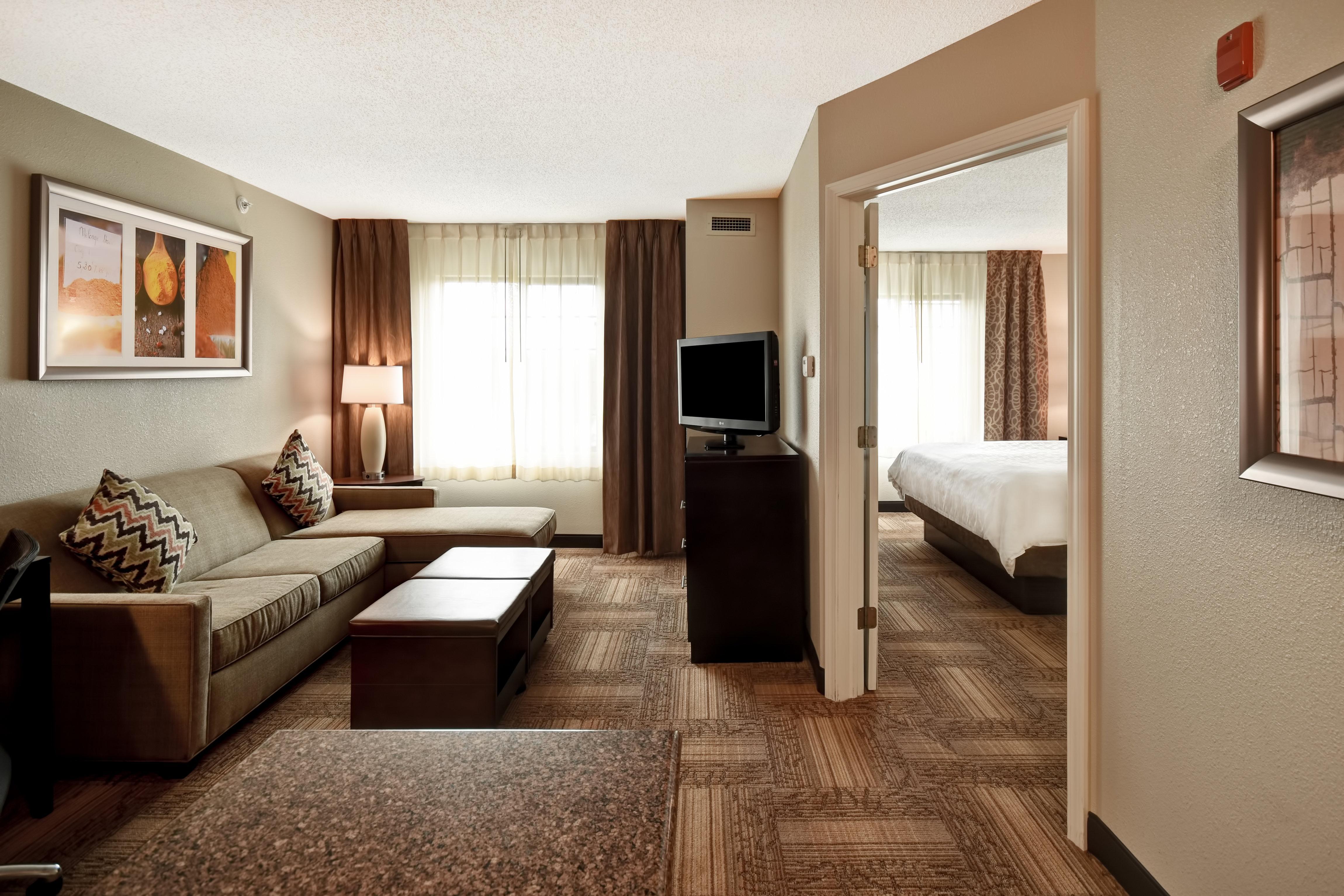 Staybridge Suites Grand Rapids-Kentwood By Ihg Cascade Exteriör bild