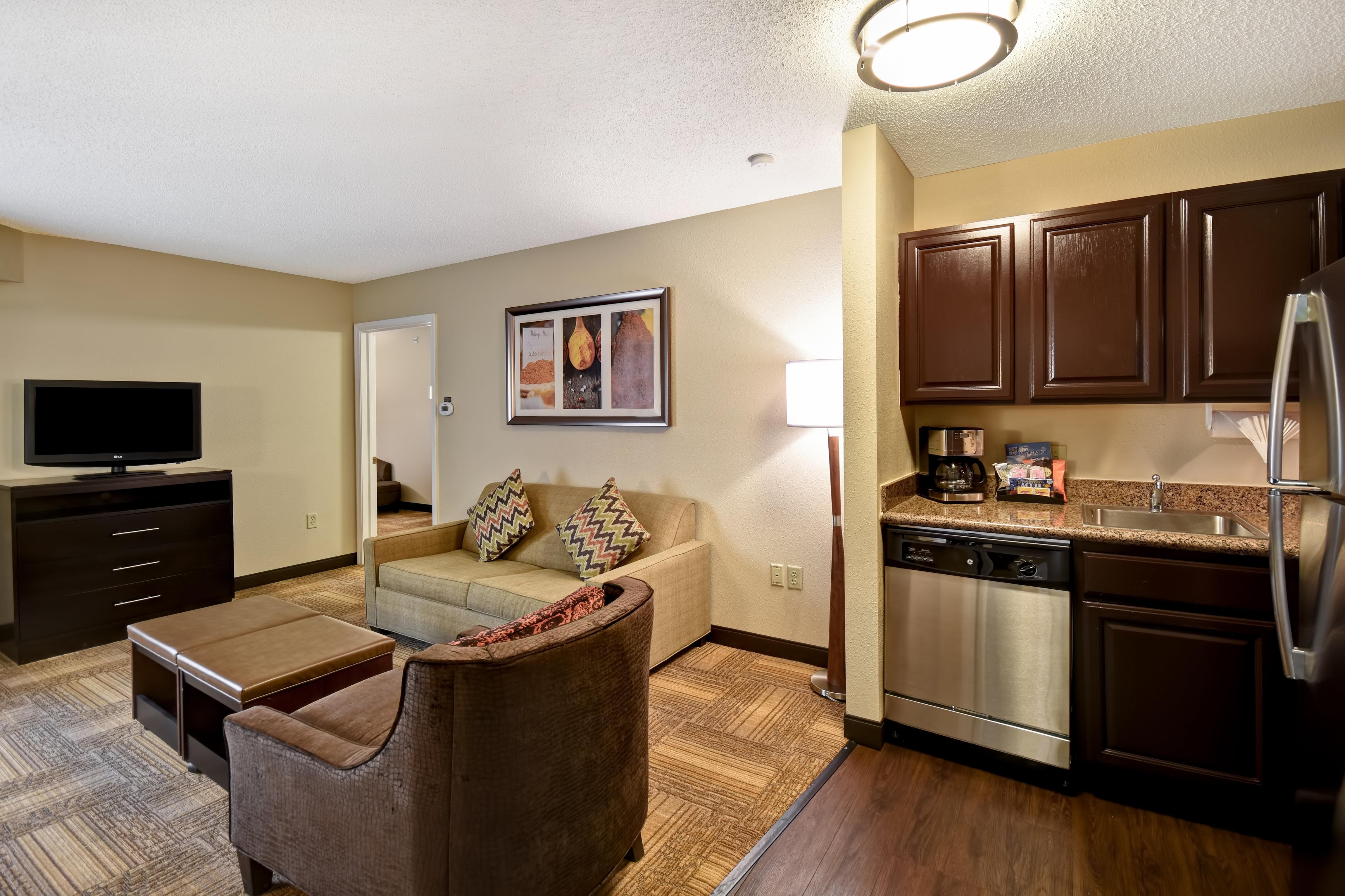 Staybridge Suites Grand Rapids-Kentwood By Ihg Cascade Exteriör bild
