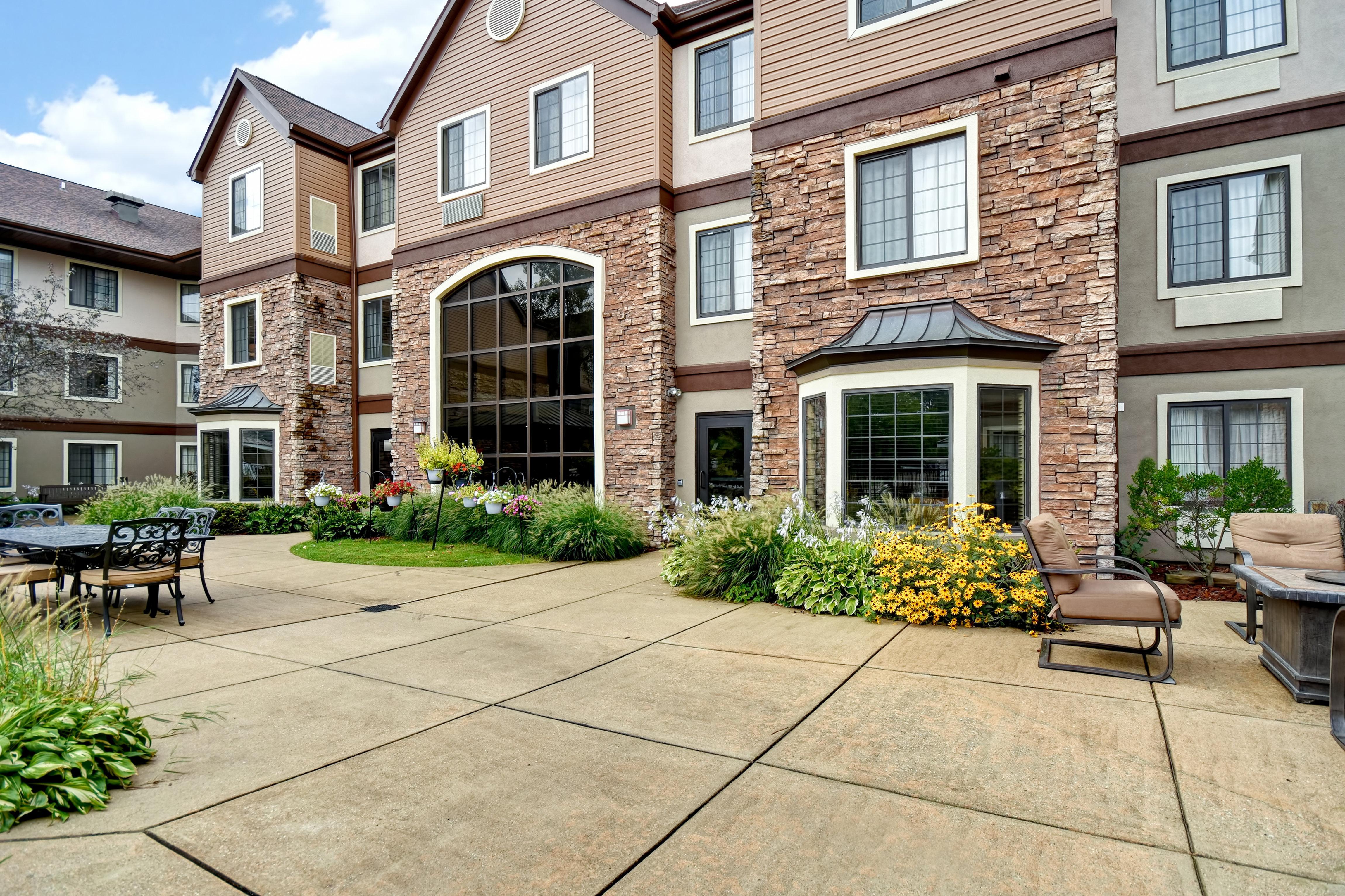 Staybridge Suites Grand Rapids-Kentwood By Ihg Cascade Exteriör bild