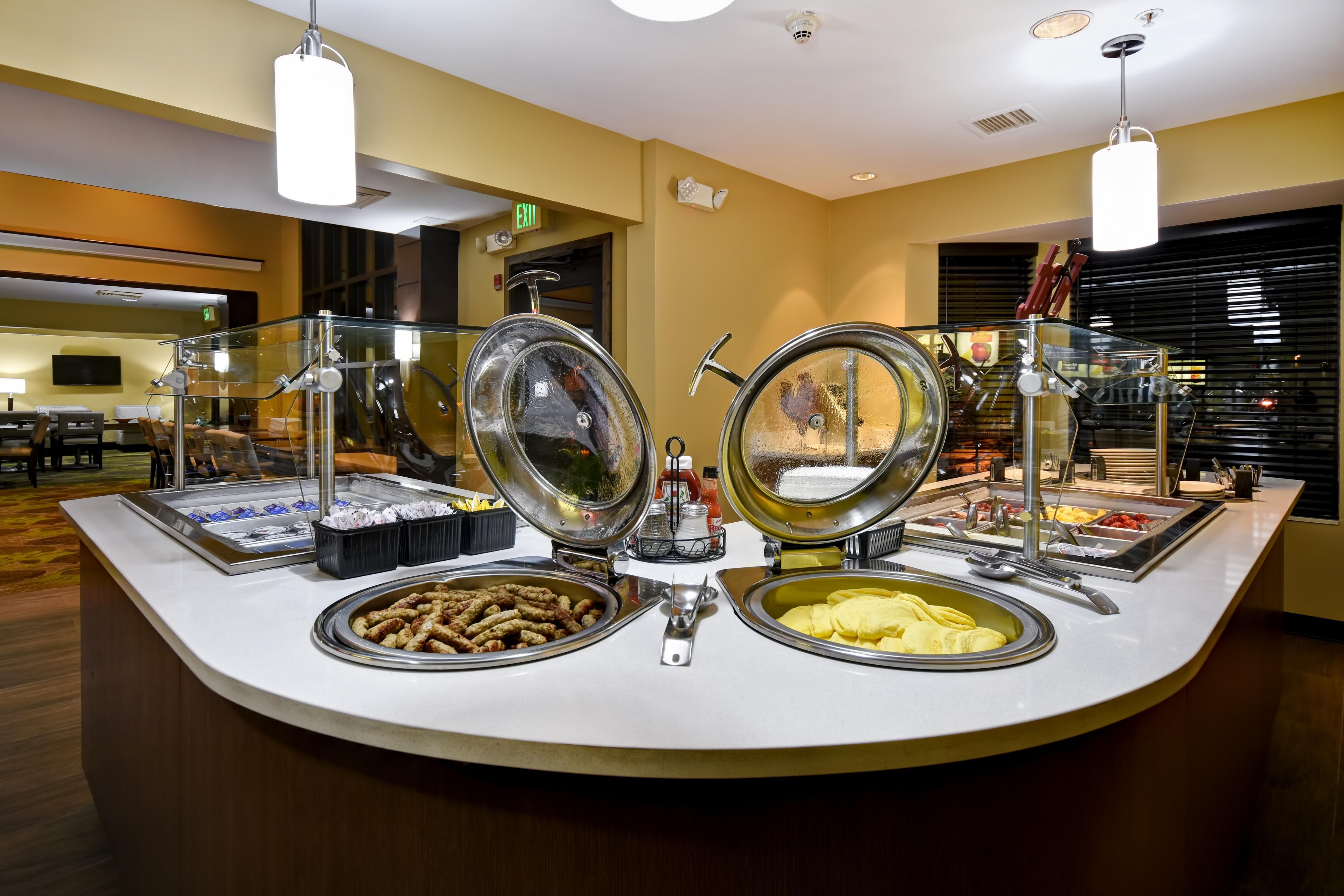 Staybridge Suites Grand Rapids-Kentwood By Ihg Cascade Exteriör bild